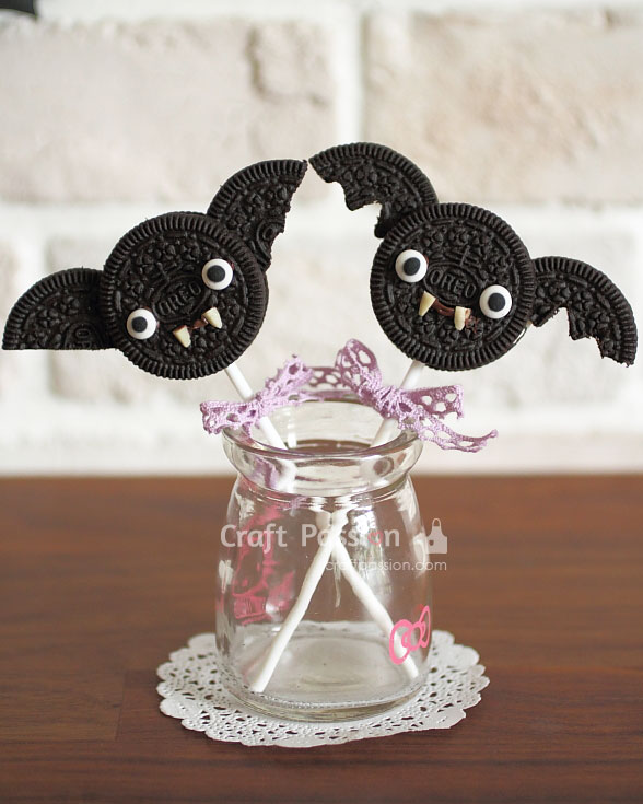 halloween bat cookies