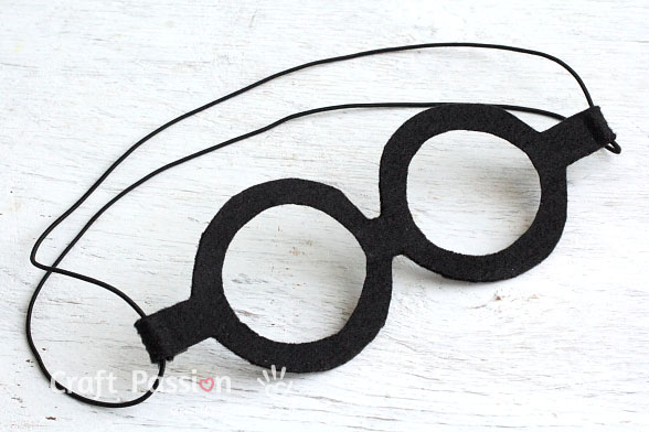 diy minions goggle mask