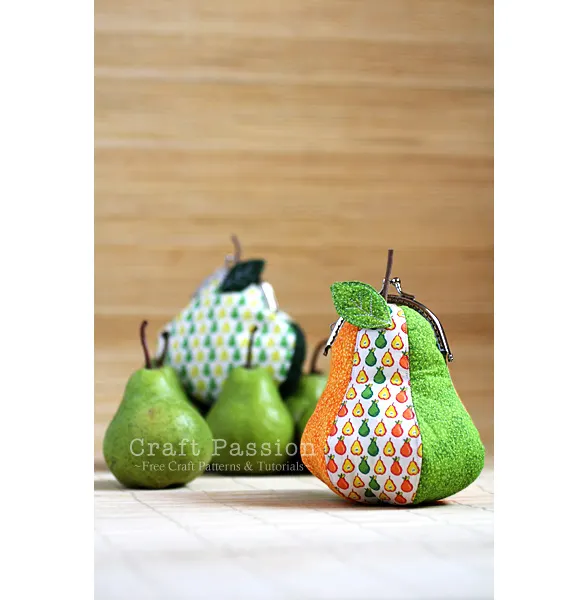 pear-shaped gamaguchi frame coin purse