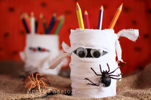 mummy pencil holder