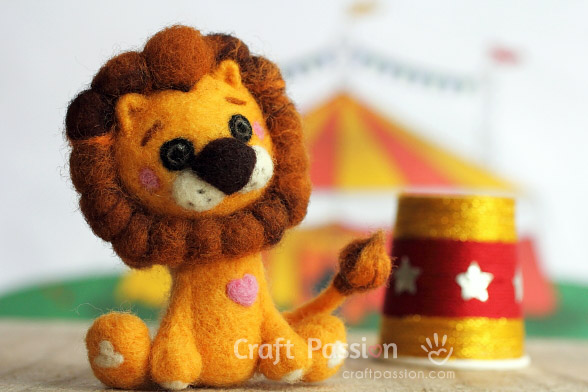needle felted lion