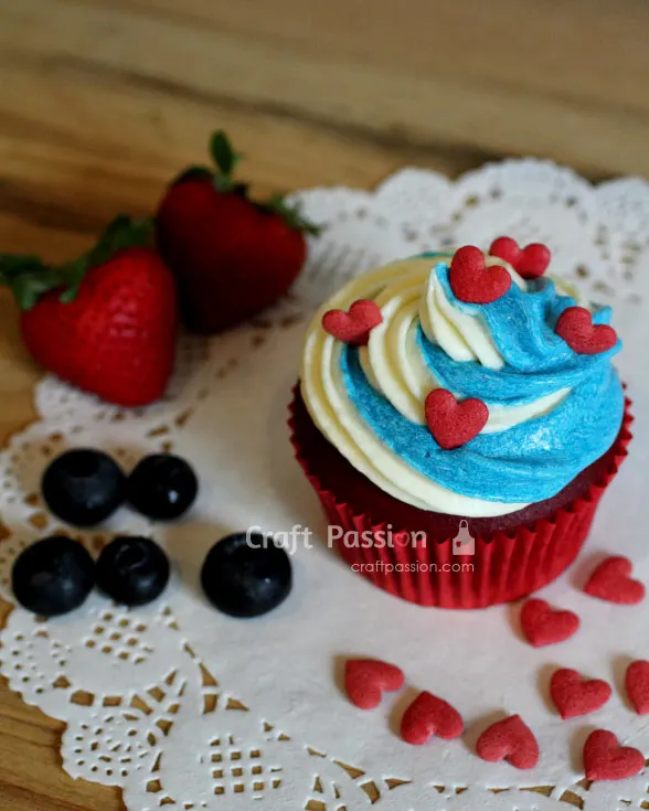 red velvet cupcake
