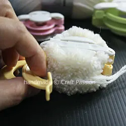 Pom-Pom-Tutorial-8 Pom-Pom-Tutorial-8