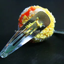 Pom-Pom-hair-Pin-8