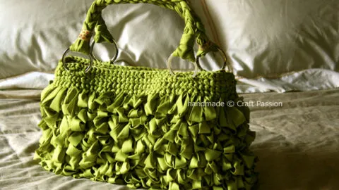 crochet shaggy bag