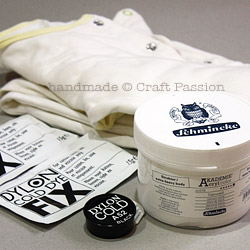 How to make a skeleton costume