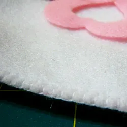 Blanket stitch edge