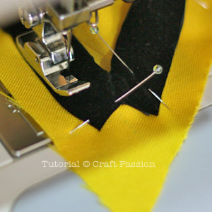 Sewing piping Sew piping with zipper footer