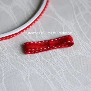 Make ribbon bow