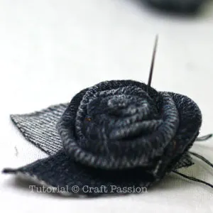sew leave to rosette