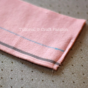 join rib knit collar