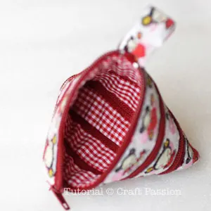 zip itself tetrahedron coin purse with lining