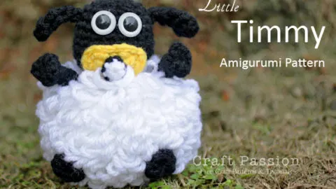 Check out this free crochet pattern for making an adorable amigurumi Baby Sheep. Inspired by Baby Timmy, it features a pacifier in its mouth.