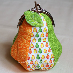 sew pear coin purse