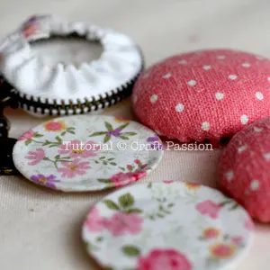 macaron coin purse