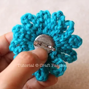 attach brooch pin