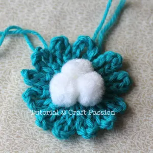 attach pom pom