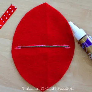 how to make felt heart shaped fortune cookies