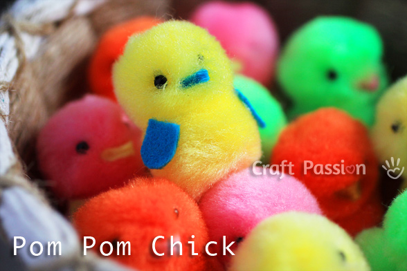 Easy & quick Kid Craft Easter Craft chick pom pom. Make them into Mobile Phone charm, pencil topper, keychain or other related accessories.