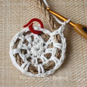 crochet basket