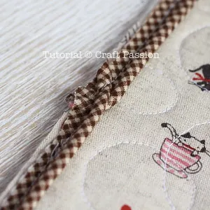 zipper pencil case