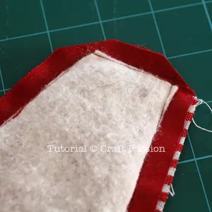 clip seam allowance corner
