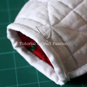 sew oven mitts