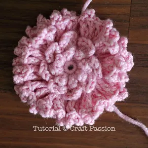crochet-flower-hair-tie