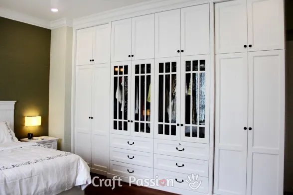 white wardrobe