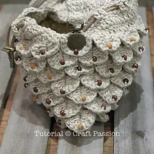 crocodile stitch purse