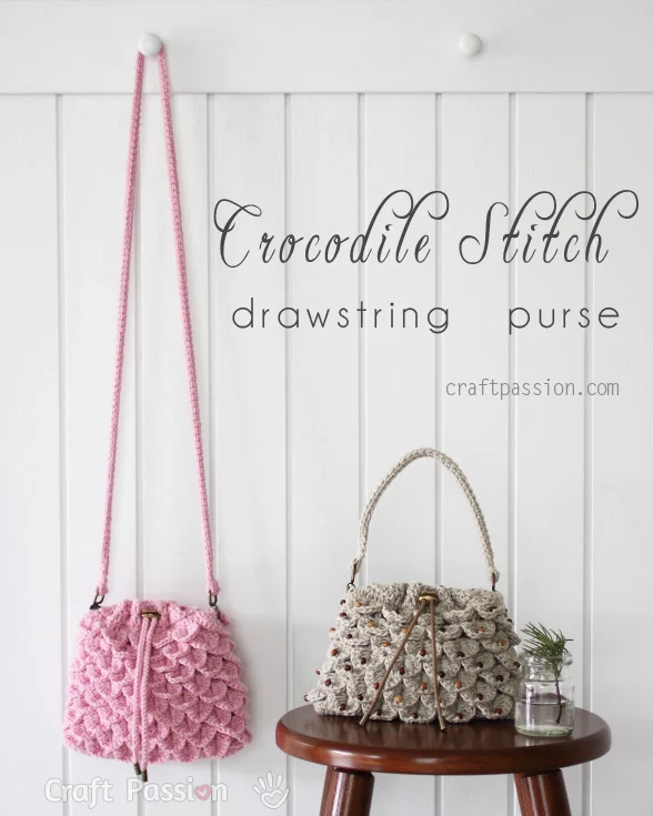 Make a drawstring purse using the crocodile stitch crochet pattern. This free pattern includes detailed written instructions and step-by-step photos.