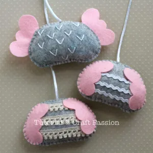 how to decorate owl body with lace and embroidery