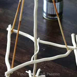 make a twiggy christmas tree