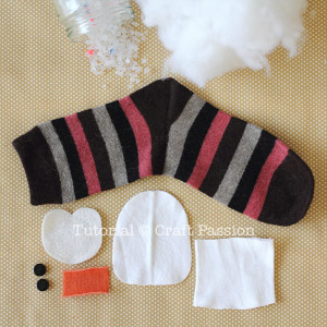 sock penguin material