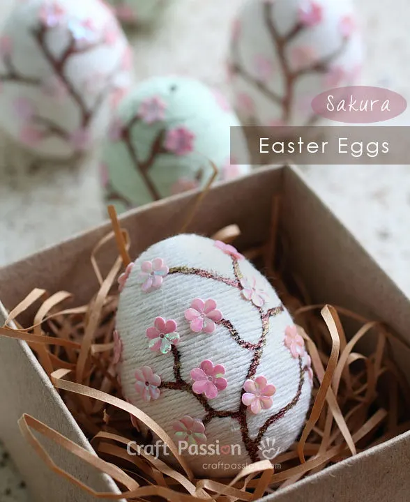 yarn wrap easter egg decoration