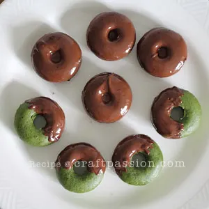 Halloween Donut Treats