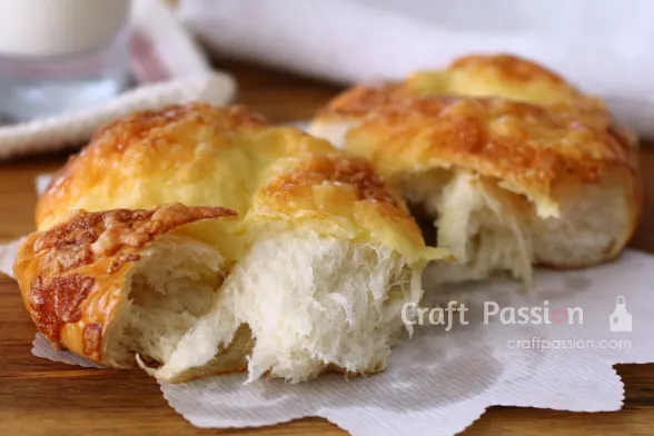 japanese bread cheese top