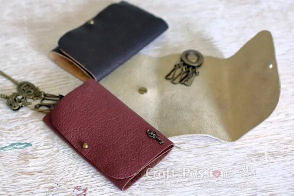 diy leather key pouch pattern