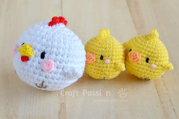 free chicken amigurumi pattern