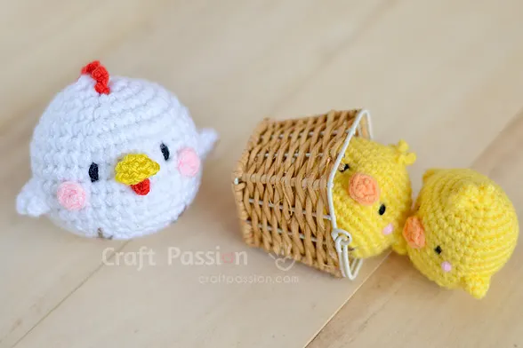 crochet chicken amigurumi