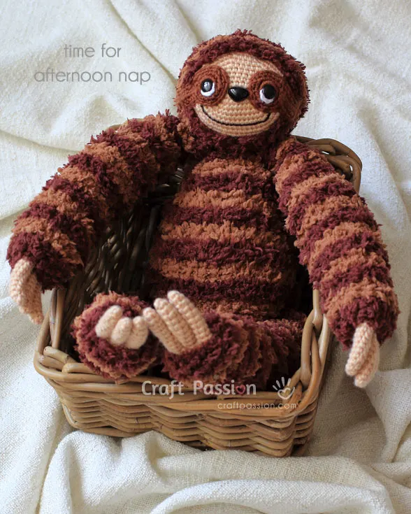 sloth amigurumi