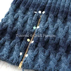 how to attach zipper to knit piece