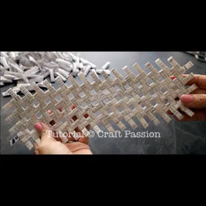 base drinking straws basket