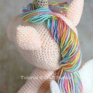 unicorn amigurumi mane