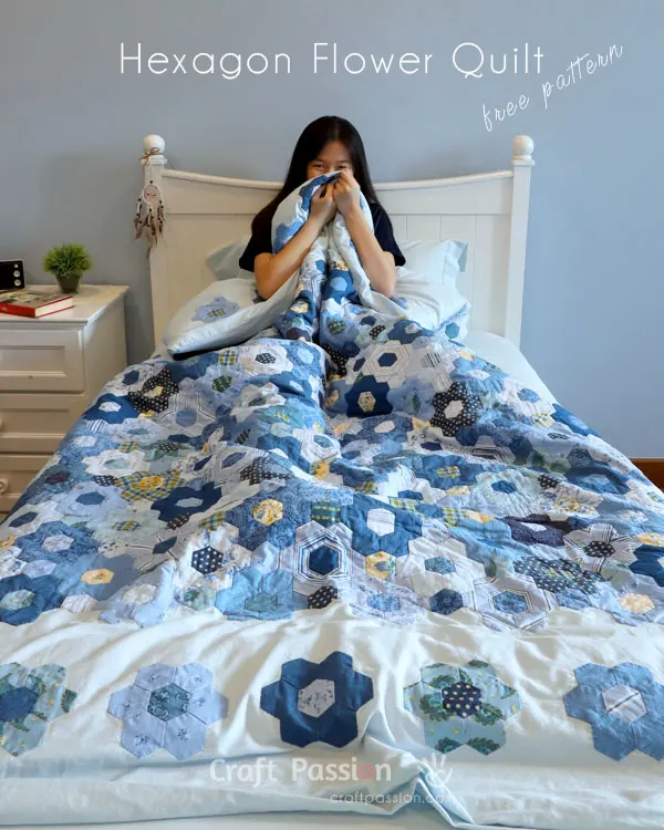 modern hexagon flower duvet