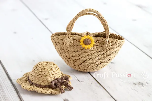 mini raffia straw tote for doll