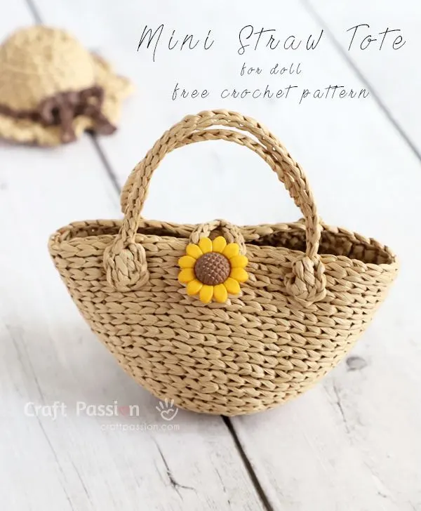 mini crochet tote bag