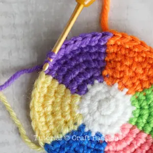 crochet beach ball amigurumi