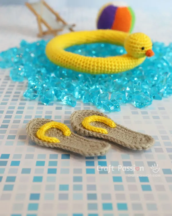 mini sandals crochet pattern