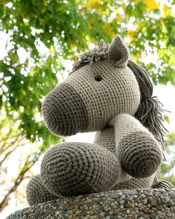 horse amigurumi